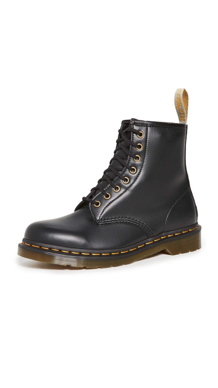 Dr. Martens 1460 Pascal 8 Eye Boot